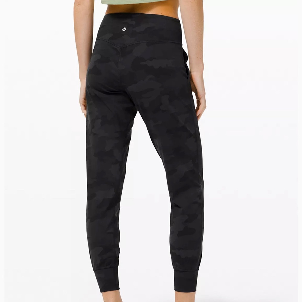 Lululemon align hr joggers camo size 6